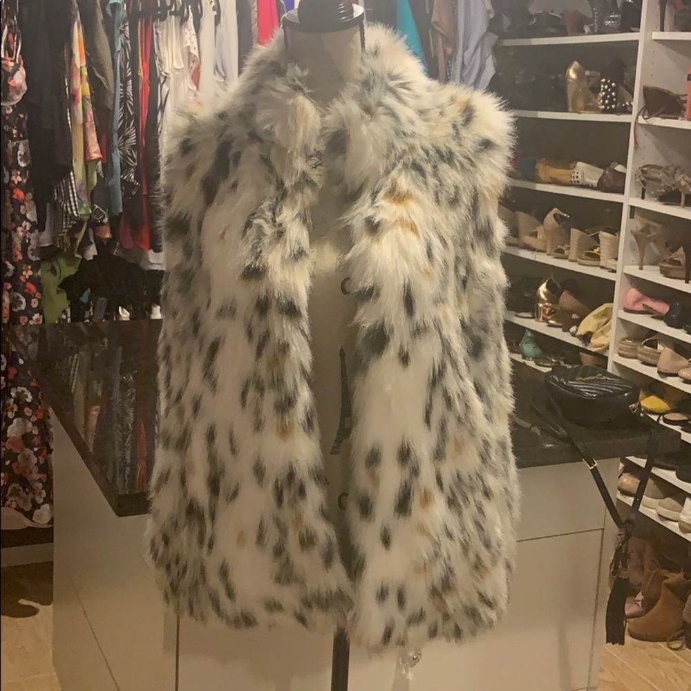Michael Kors Animal print Faux fur Jacket size L